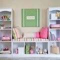 Regał w pokoju dziecięcym