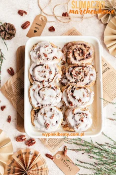 Marchewkowe ślimaczki z orzechami