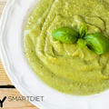 Krem z zielonego groszku i cukini