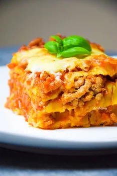 Najlepsza lasagne bolognese z beszamelem