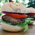 CZWARTEK: NAJPROSTSZY BURGER WEDŁUG JAMIEGO OLIVIERA
