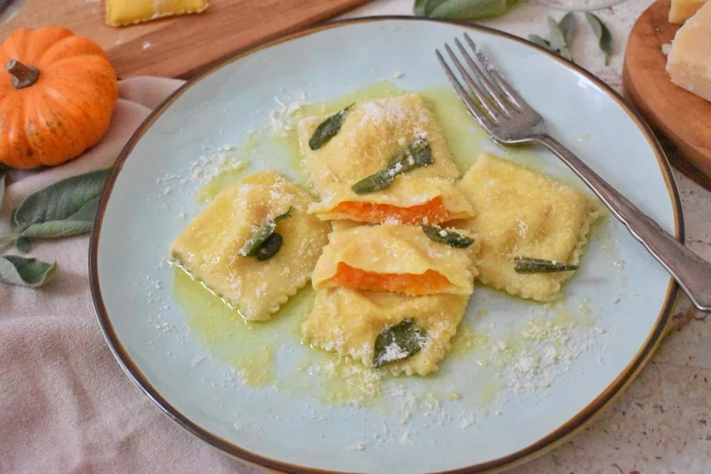 Włoskie ravioli z dynią