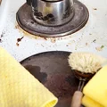 Jak usunąć rdzę z żeliwnej kuchenki?
