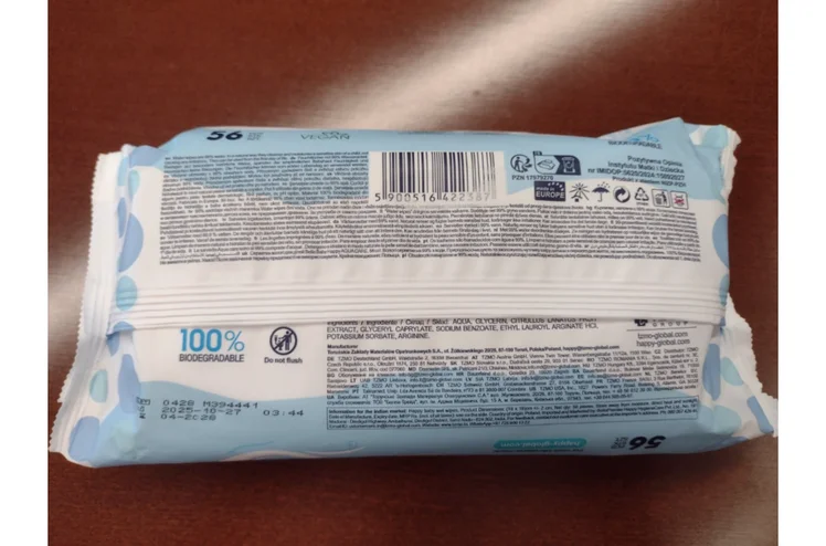 Zdjęcie 2 partie chusteczek nawilżanych dla dzieci wycofane z obrotu! Wykryto bakterie, pleśnie i drożdżaki #2