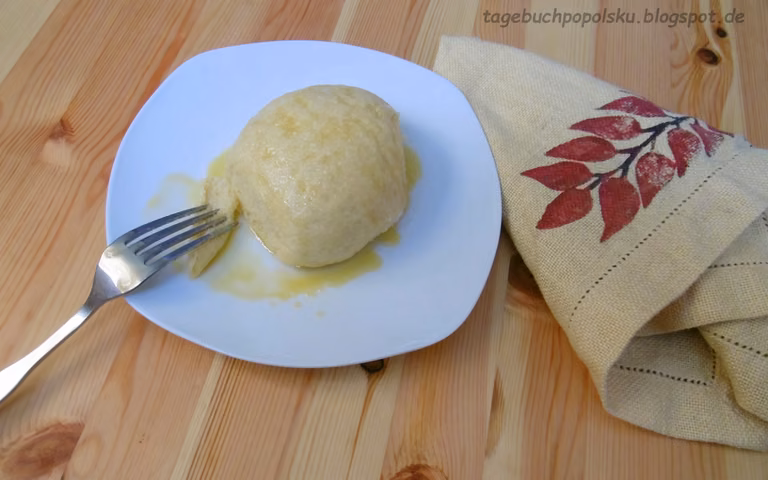 Pampuchy z powidłami