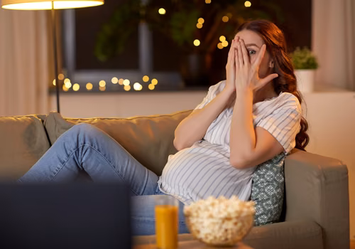 Nowe odcinki hitowego serialu już na Netflix. Tak mrocznie jeszcze nie było!