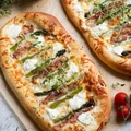 Pizza ze szparagami i ricottą - Przepis od Po Prostu Pycha