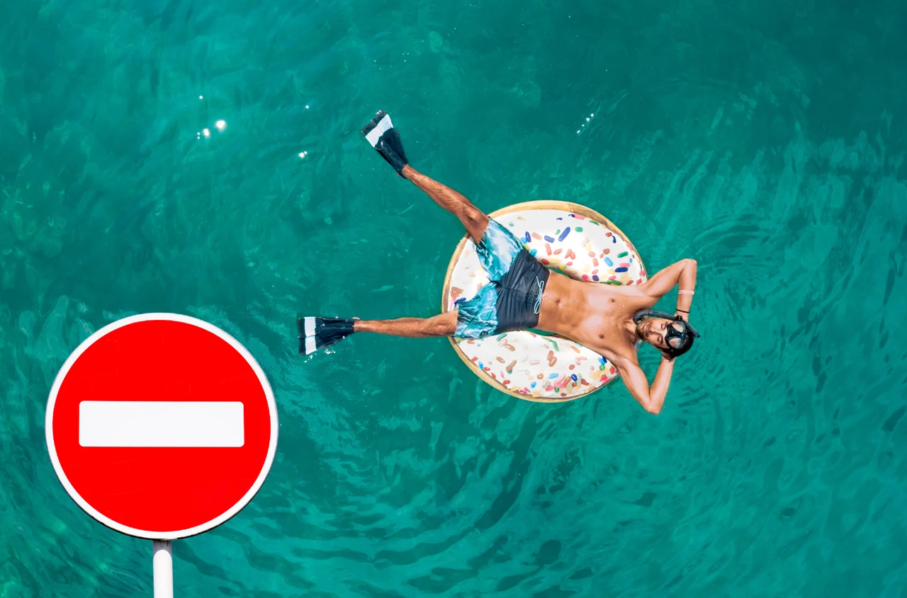 Pracodawca może zakazać urlopu w wakacje! Niestety, to możliwe – oto co mówi prawo