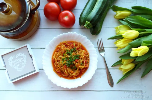 Spaghetti z cukinii wg diety dr Dąbrowskiej – przepis krok po kroku