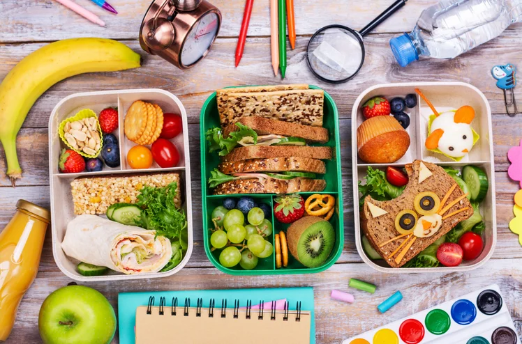 Zdjęcie Jak dbać o zdrową dietę dziecka w trakcie roku szkolnego? 10 pomysłów na zdrowe przekąski i drugie śniadania! #1