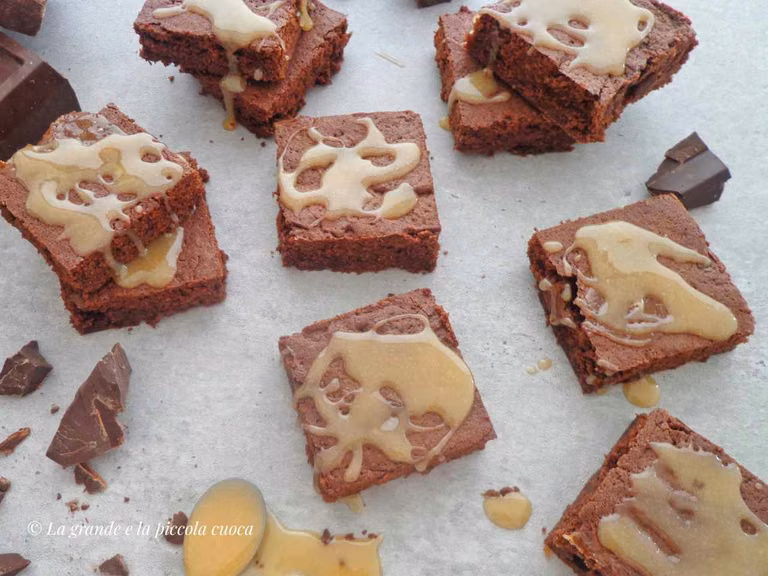 Karmelowe brownie