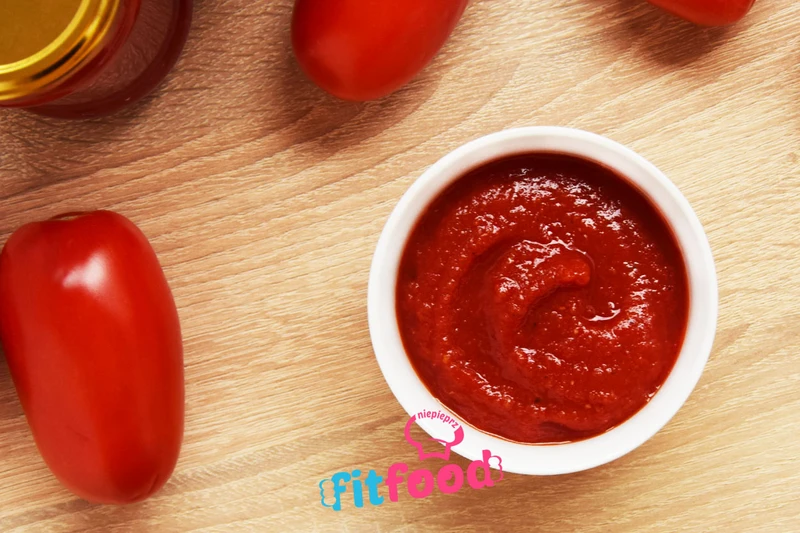 Domowy ketchup: przepis jak zrobić