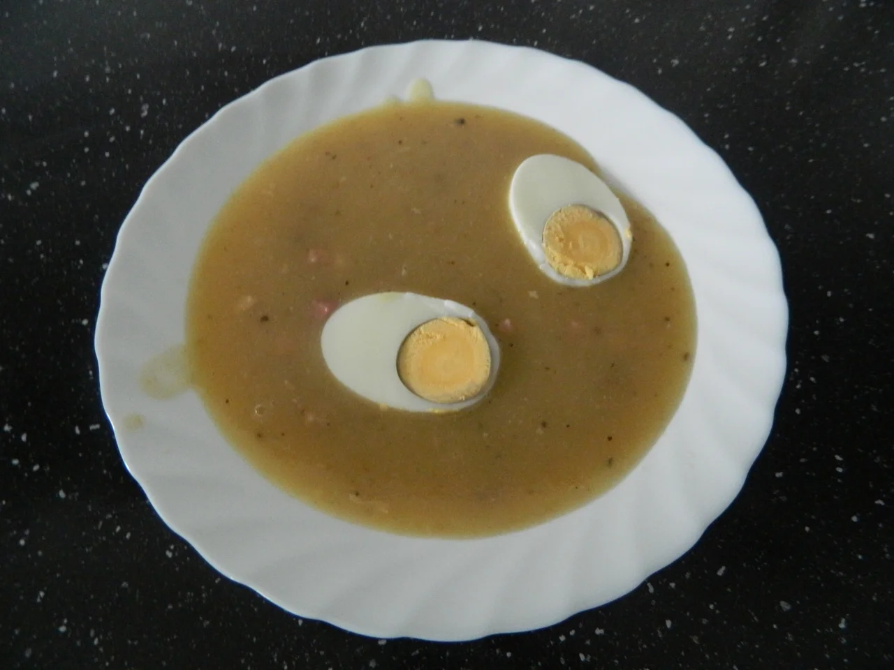 Czeska zupa czosnkowa