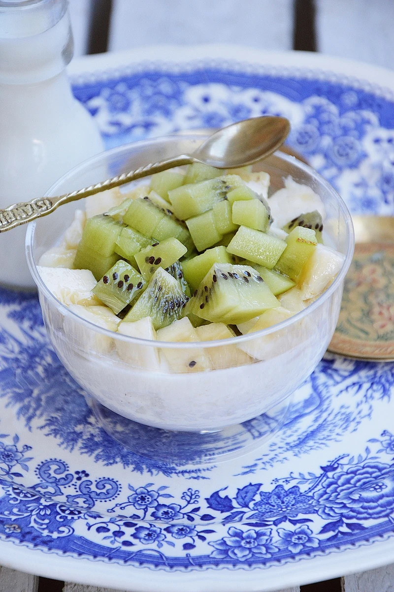Ricotta z bananem i kiwi