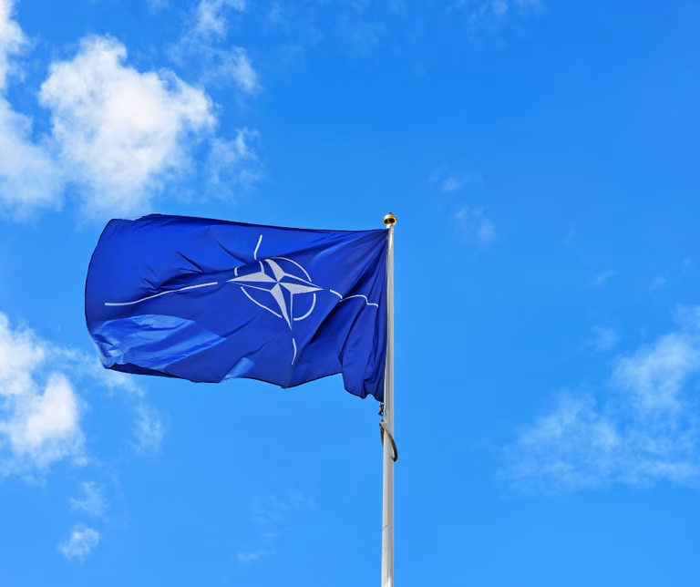 Biden na szczycie NATO: Powstanie stała kwatera NATO w Polsce.