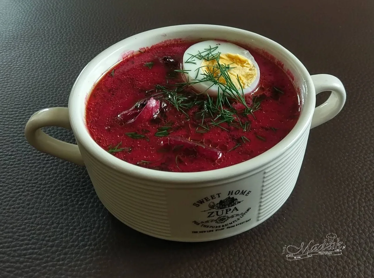 Botwinka – wiosenna zupa z jajem