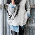 obszerny sweter