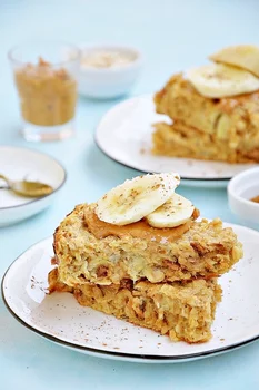 Pieczona owsianka z bananami