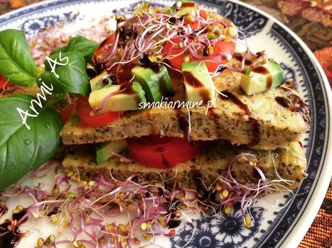Omlet z chia i pieczarkami
