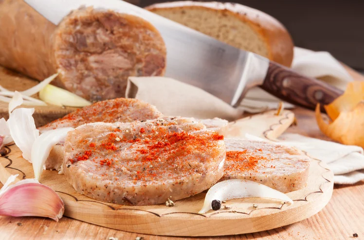 Zdjęcie Polski wyrób na czele niechlubnego rankingu! Ogłoszono najgorszy produkt mięsny na świecie! #1