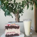 Tort kokosowo-truskawkowy