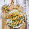 Spring Rolls z krewetkami, awokado, ogórkiem i sosem orzechowym