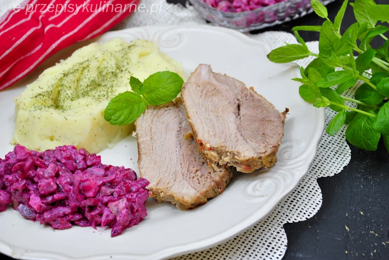 SCHAB PIECZONY W RĘKAWIE
