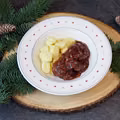 Polędwiczki w sosie śliwkowym