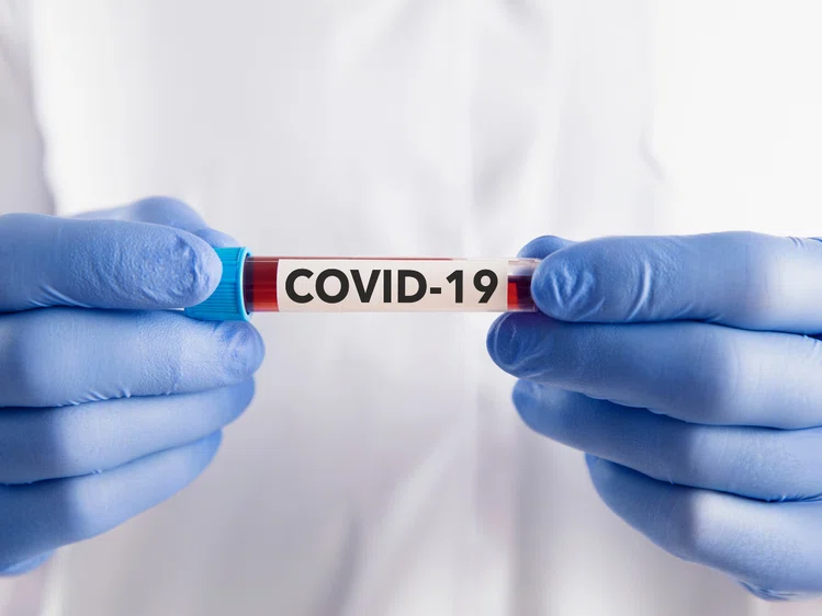 Zdjęcie Czwarta dawka szczepionki przeciw Covid-19?! Ekspert odpowiada... #2