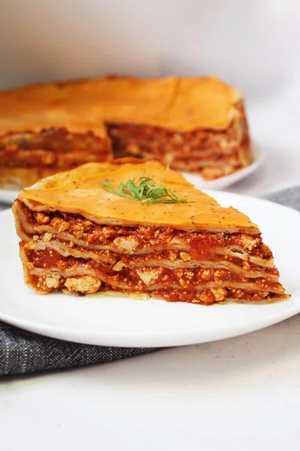 Przepis na lasagne bez mięsa - lazania z tofu na tortilli - Via Gusto