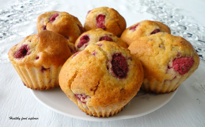 Muffinki jogurtowe z malinami