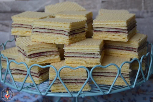Wafle z masą z mleka w proszku