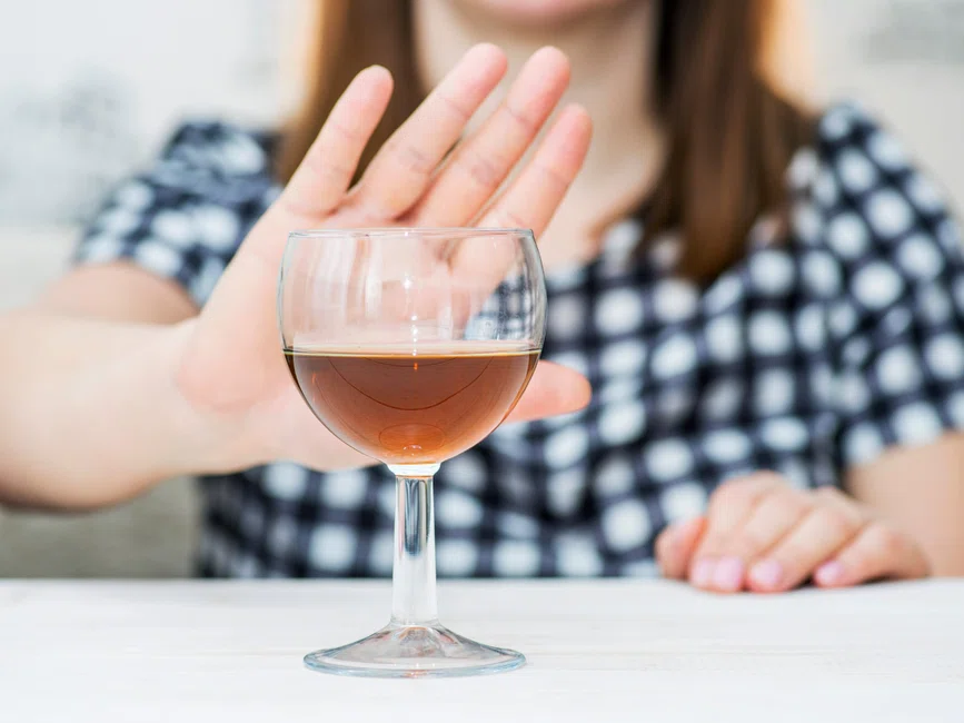 Te objawy świadczą o tym, że alkohol rujnuje Twoje zdrowie?