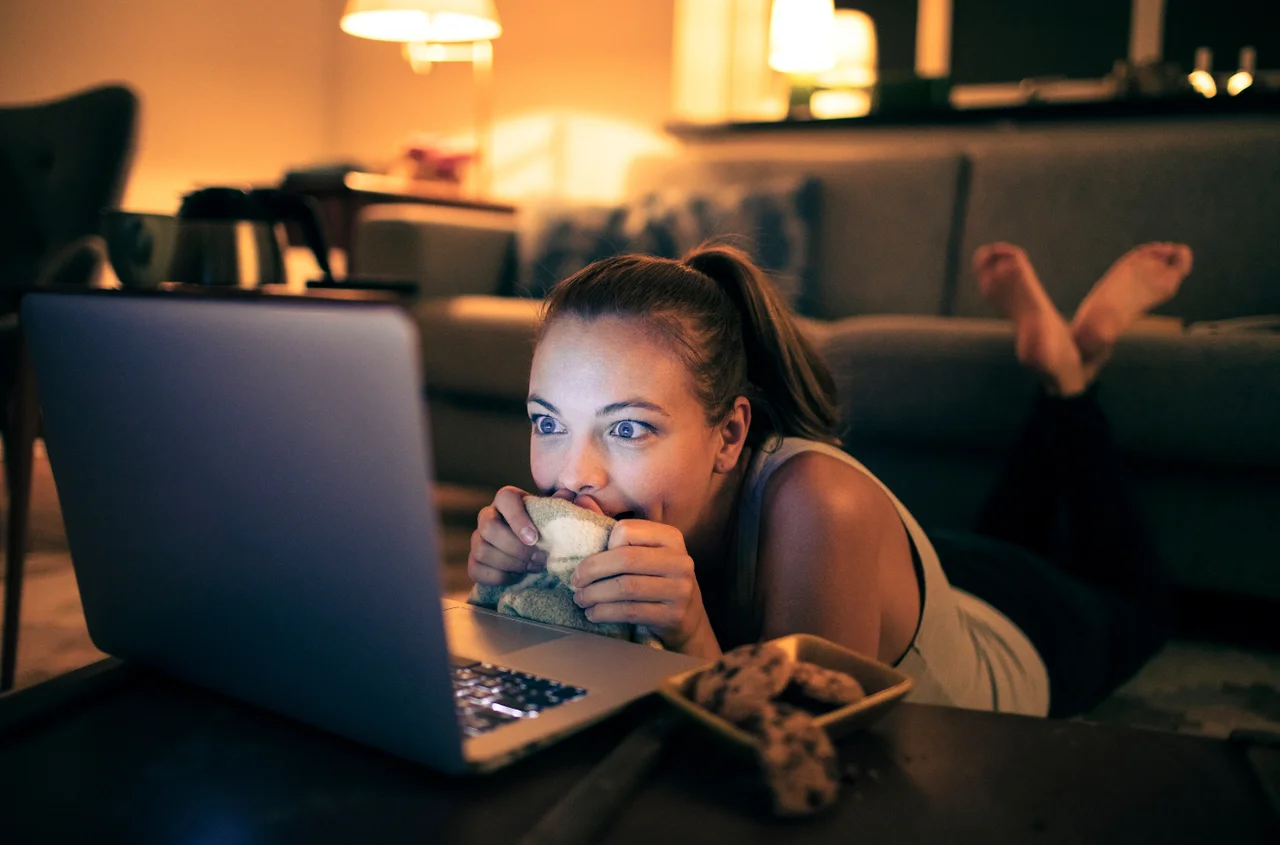 Na ten serial czekały miliony! Prequel „Outlandera” już dostępny na HBO Max!