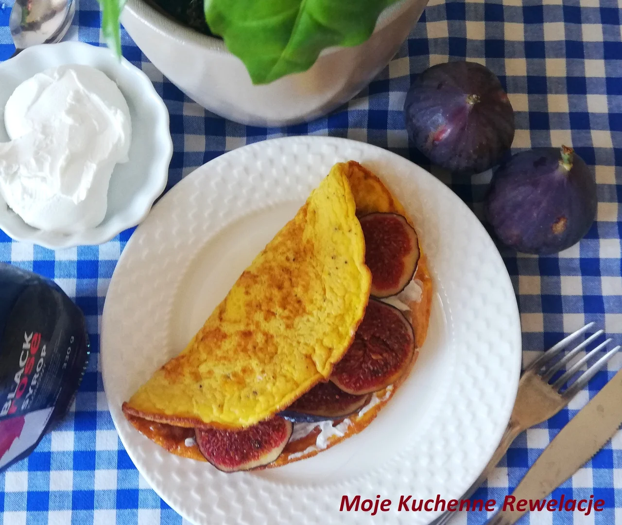FIT omlet z figami i kozim serem