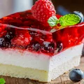 Wylej galaretkę na owoce i zobacz efekt! Owocowa pianka z biszkoptem, która znika w mig!