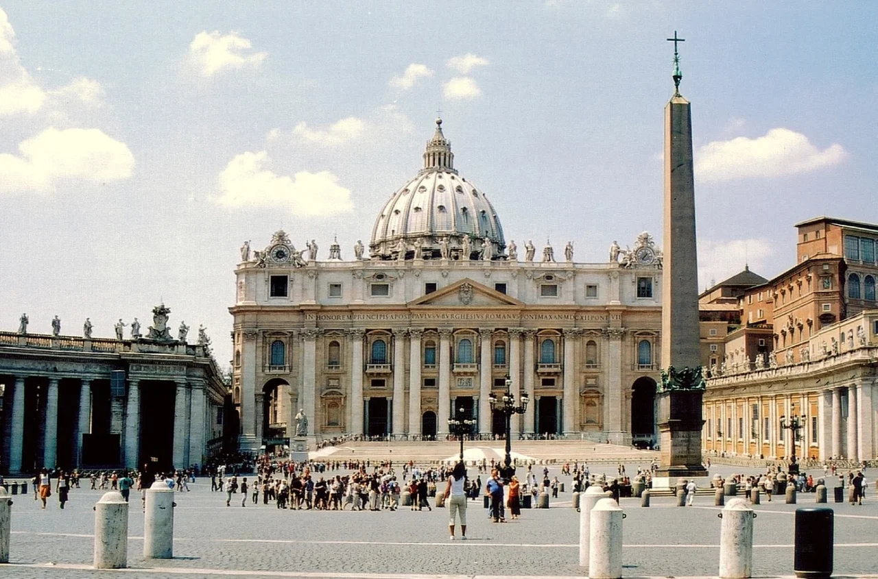 Kiedy odbędzie się pogrzeb papieża Franciszka? Cały świat w oczekiwaniu