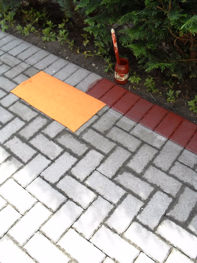 malujemy kostkę brukową