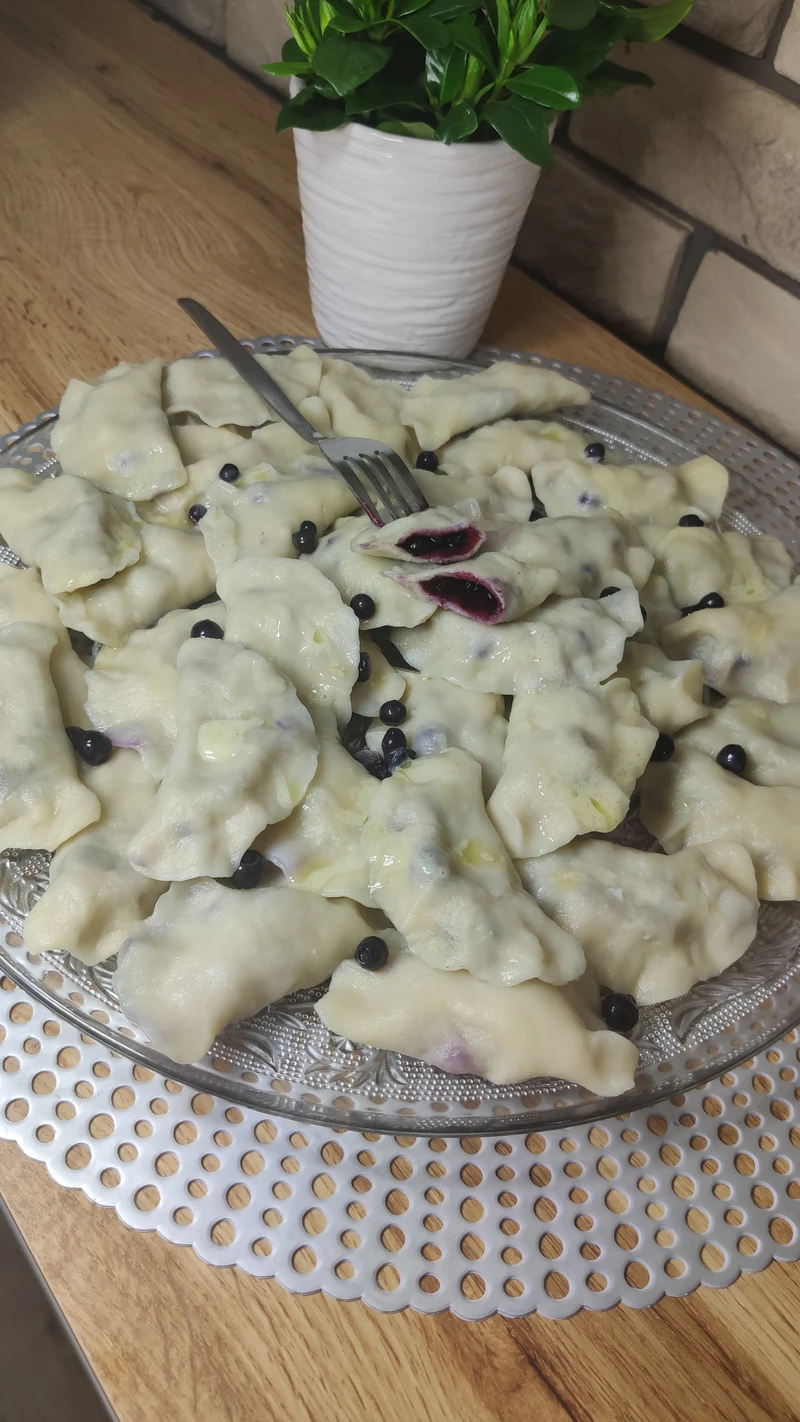 Pierogi z jagodami