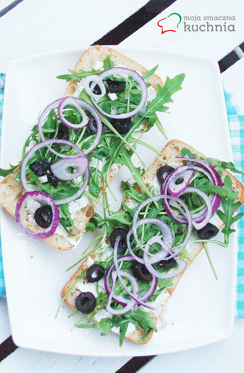 Ciabatta z rukolą i kozim serkiem