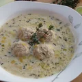 Zupa z pora z pulpecikami