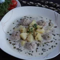 Zupa chrzanowa z pulpecikami z białej kiełbasy