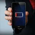 Jak uratować rozładowaną baterię w telefonie?
