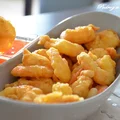 ,,krewetki w cieście piwnym''