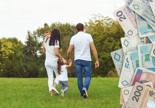 Kluczowy termin dla rodziców mija 30 kwietnia! ZUS przypomina o konieczności złożenia wniosku