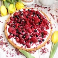 Ciasto „Owocowe marzenie” – biszkoptowe ciasto z owocowym kremem