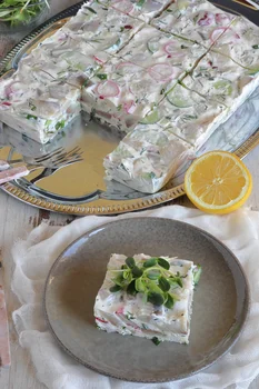 Terrina ze śledzi