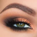 Smokey eye z kolorem