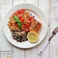Grillowany łosoś z pomidorkami koktajlowymi