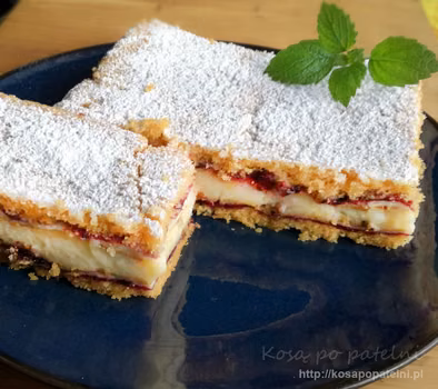 Ciasto z kremem budyniowym